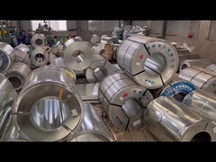 DX51D Galvanizli Çelik Rulo Rulo 0.12 - 4.0mm Z275 GI Sıfır Pul Sıcak Daldırma